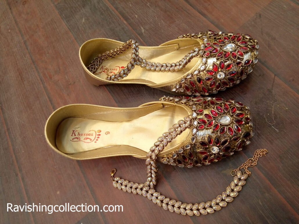 Kundan Khussa With Anklet