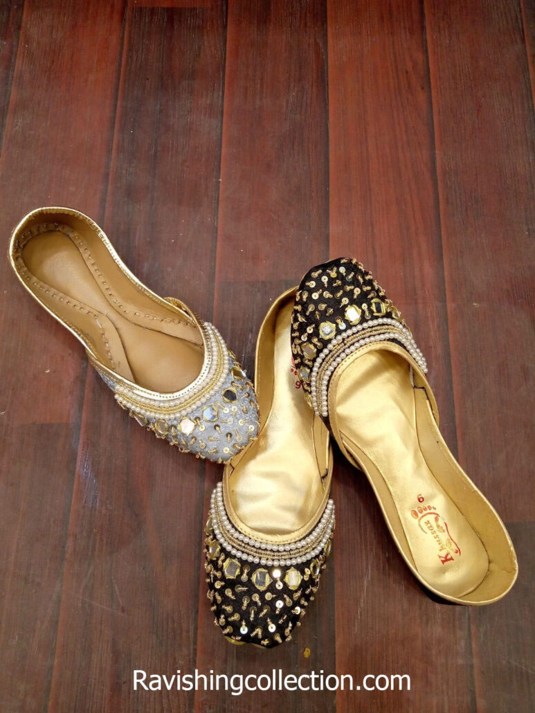 Kundan Khussa With Anklet